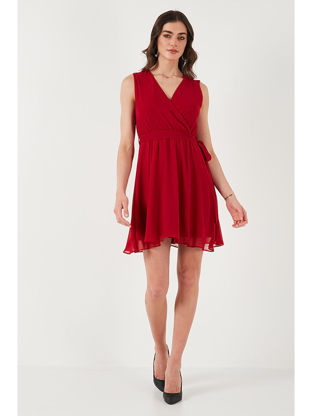 Kırmızı Regular Fit Kruvaze Yaka Bağlama Detaylı Şifon Mini Boy Kadın Elbise 6789075-5