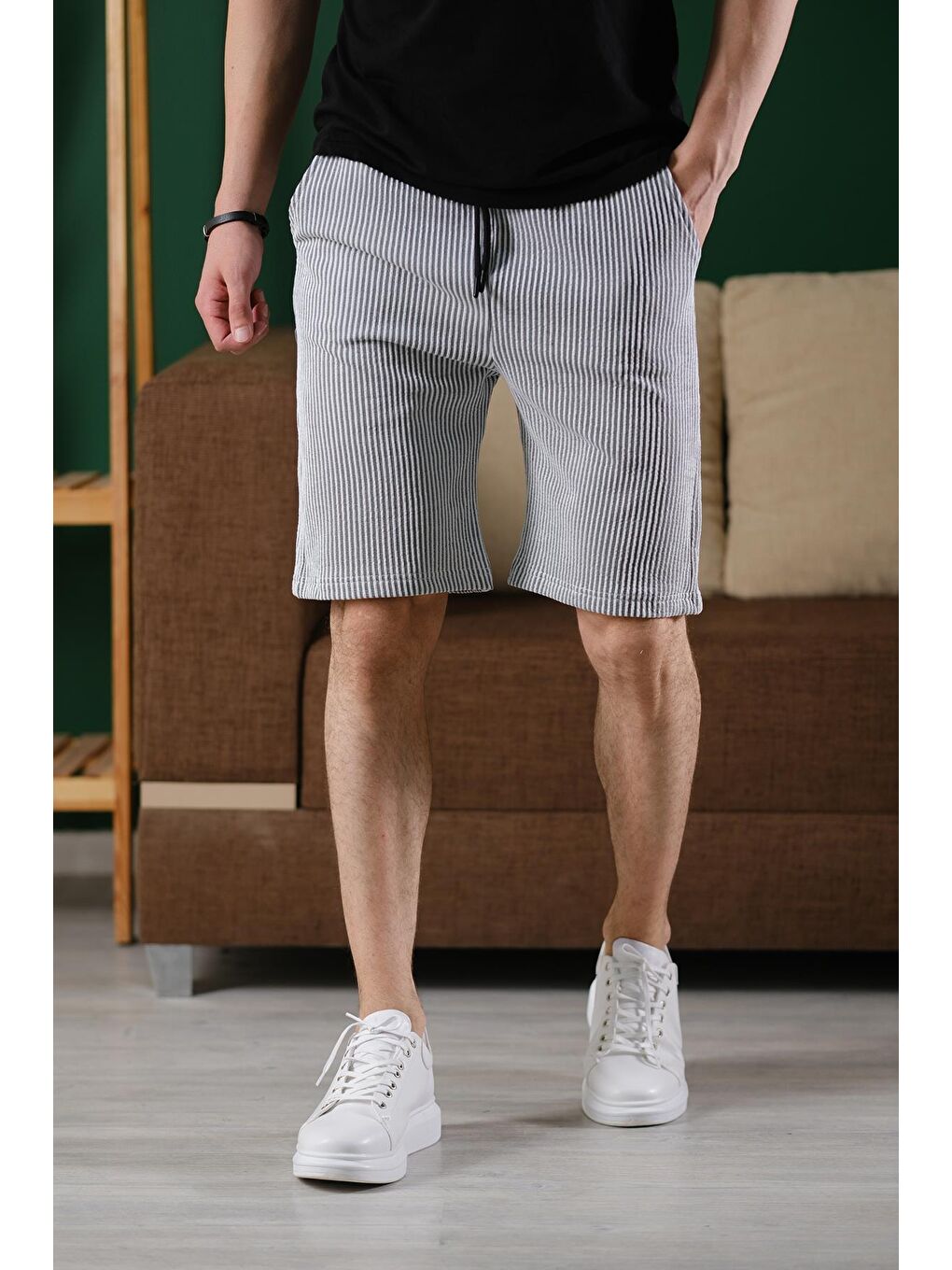 Antrasit Ethan Çizgili Dokuma Slim Fit Elastanlı Erkek Bermuda Şort-1