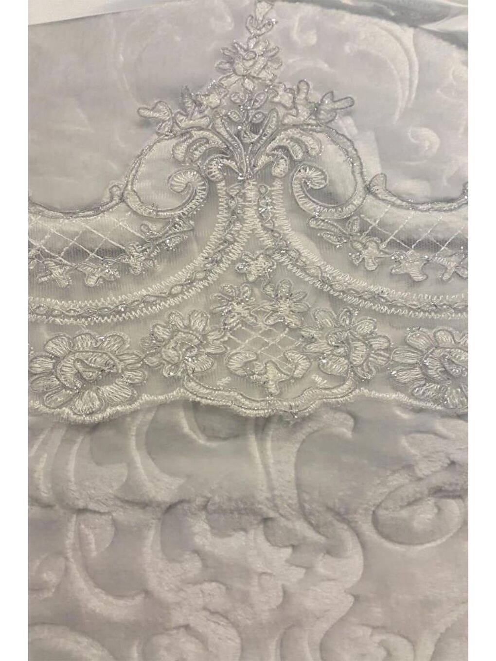 Fransız Güpürlü Arus Battaniye Takımı Gri-1