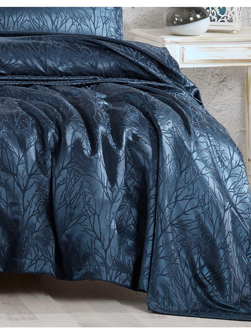 Yatak Örtüsü Takımı Çift Kişilik Jakar Şönil Kumaş Mucize Lacivert-2