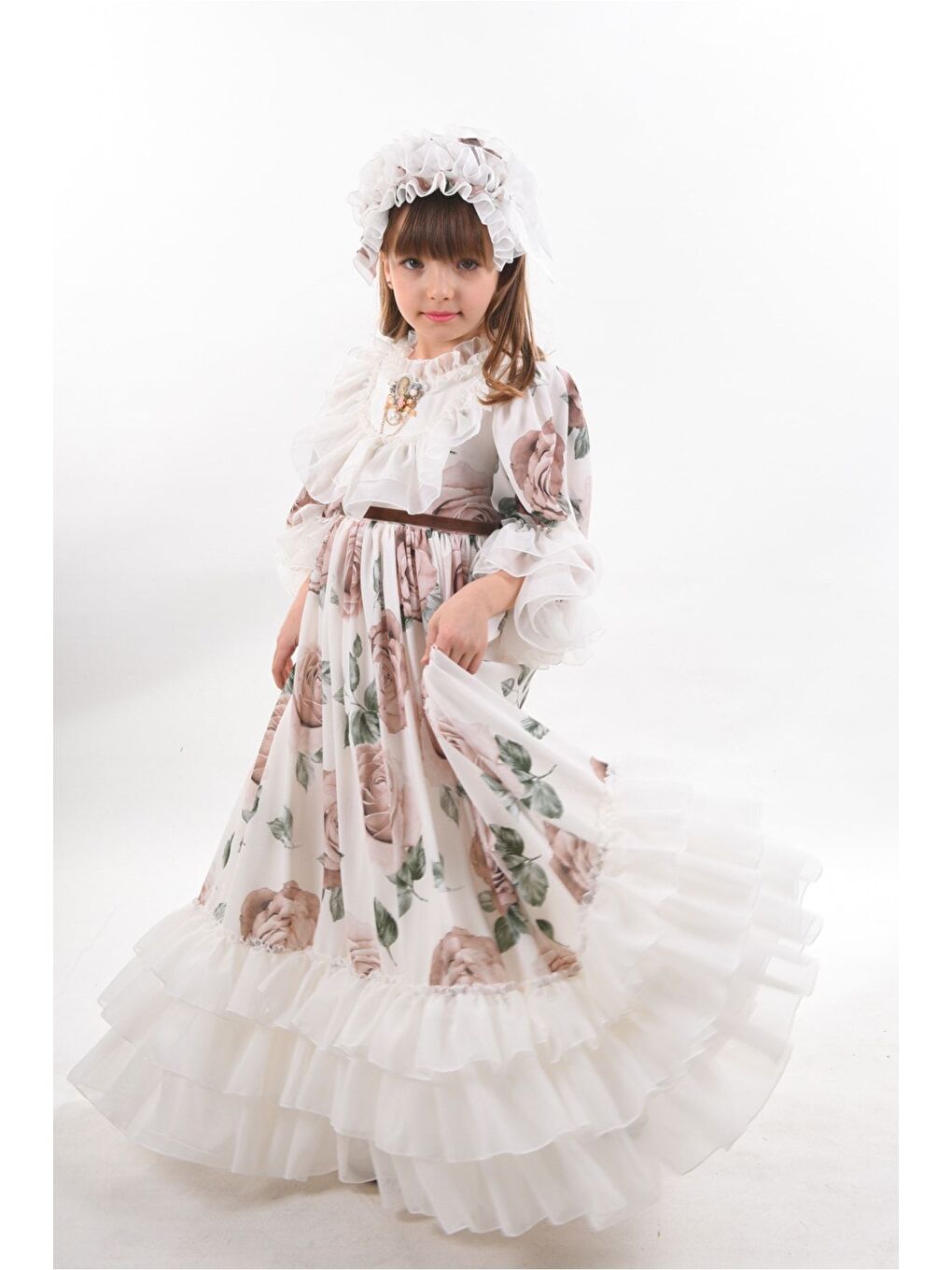 Bej Özel Tasarım Kız Çocuk Uzun Vintage Elbise, Kolye Ve Saç Aksesuarlı Abiye Elbise_M2346-1