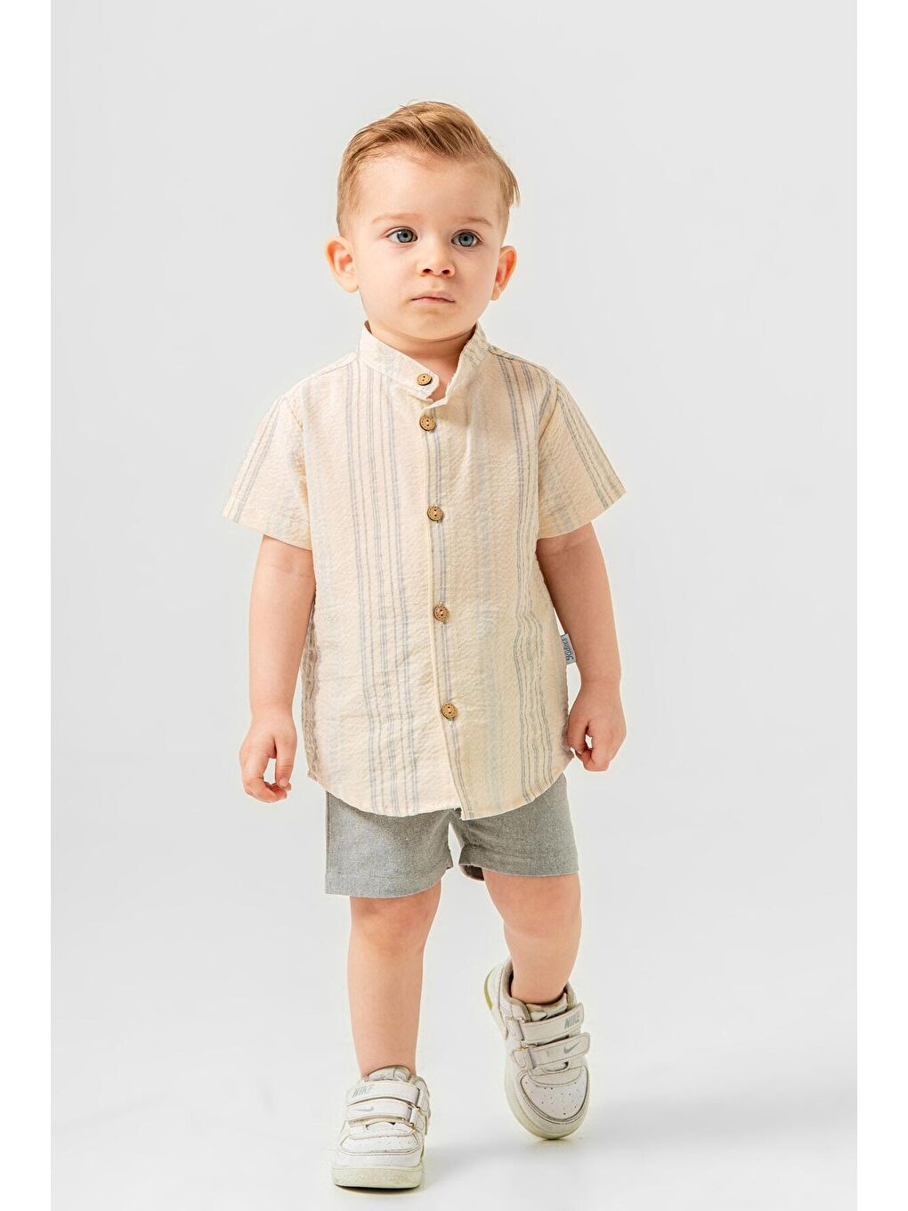 Gri Tarz Gömlek Çizgi Desenli Belden Ayarlanabilir Kısa Kollu Şortlu 2'li Takım