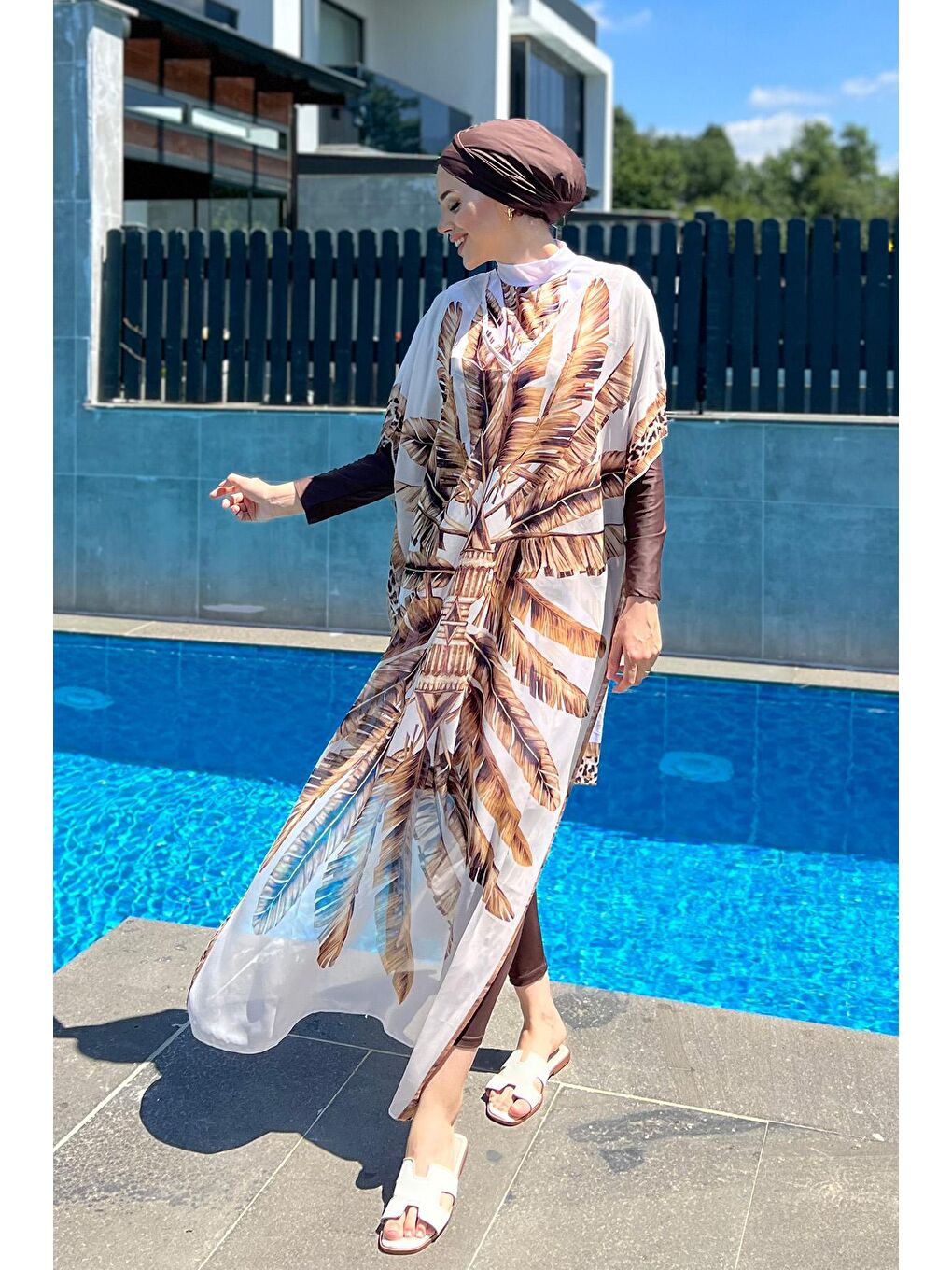 Remsa Mayo Kahverengi Tesettür Mayo Üzerine Desenli Tek Kaftan Pareo 430-300 Maldiv Kahve - 1