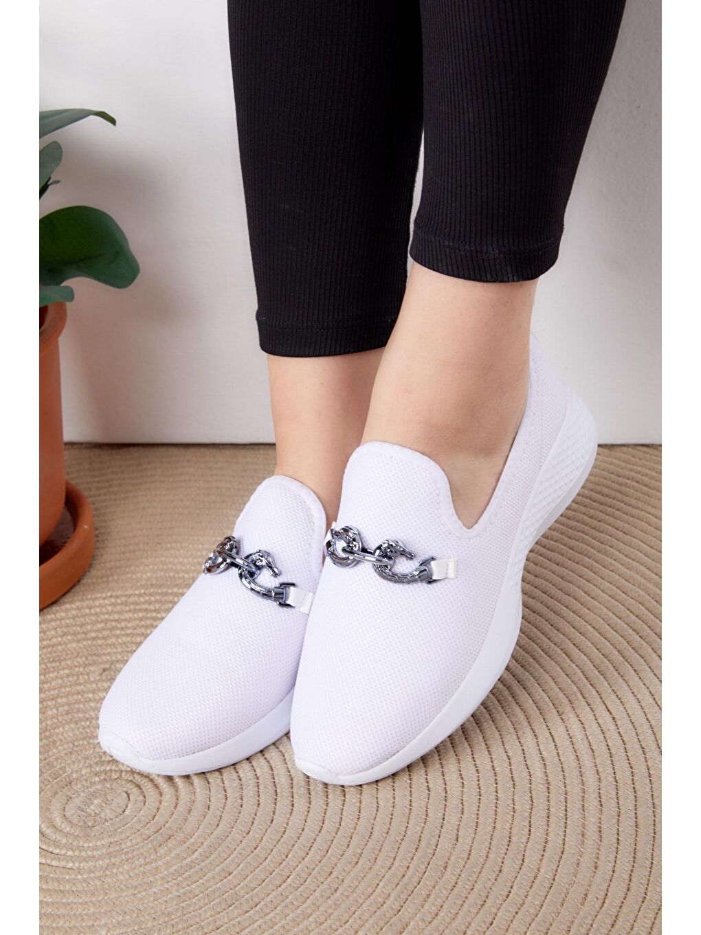 Kadın Beyaz Tokalı Spor Ayakkabı - 25378