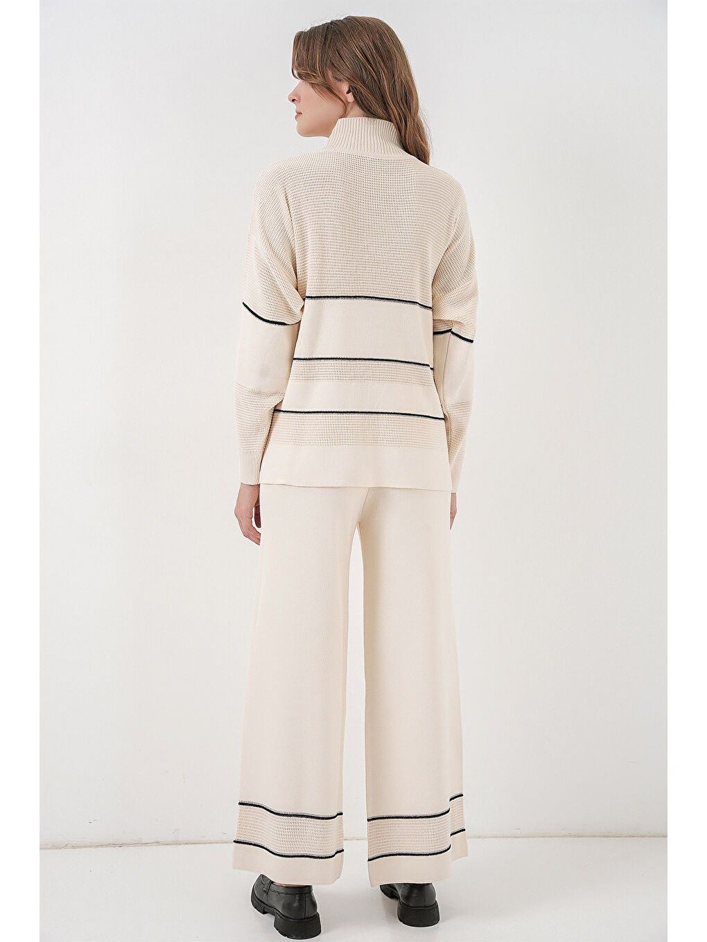 Kadın Çizgili Oversize Triko İkili Takım 15957 - Ekru-5