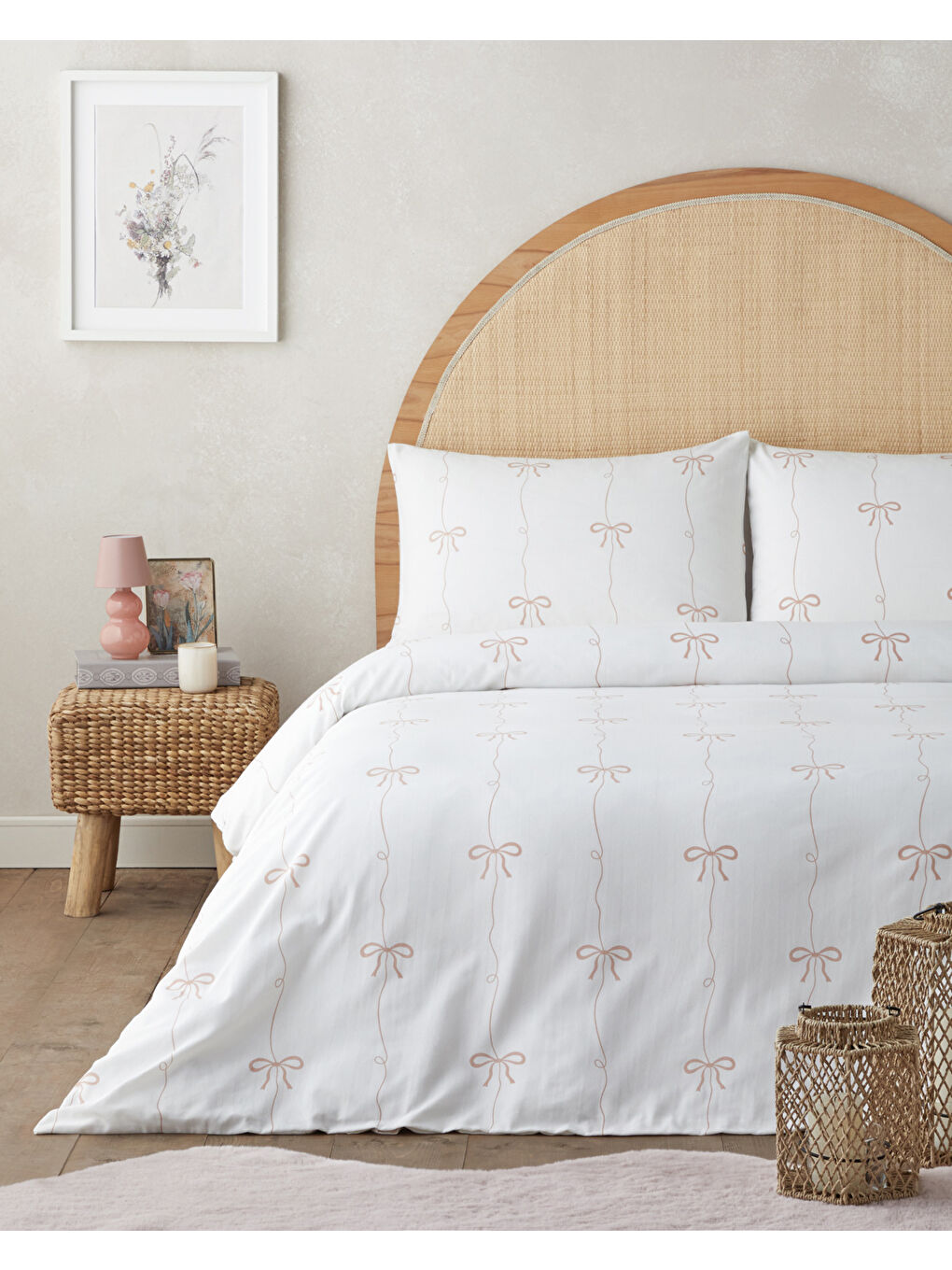 Pembe Pretty Charm Kolay Ütülenir Çarşaflı Çift Kişilik Nevresim Takımı 200x220 cm Pudra-1