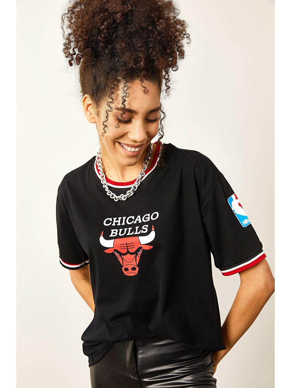 Siyah Önü Basklı Şerit Ribanalı Basic Tişört 2YXK1-46216-02-2