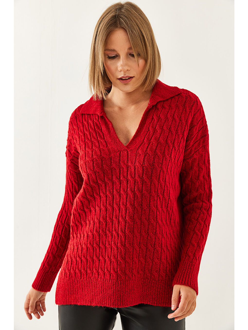 Kırmızı Kadın V Yaka Desenli Triko Kazak-2