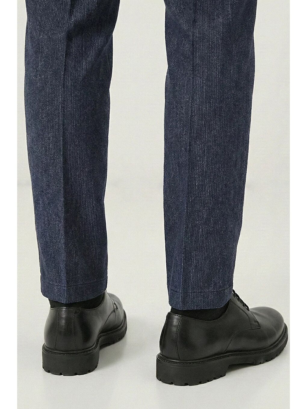 Mavi Giotelli Erkek Comfort Kalıp Açık Lacivert Armürlü Klasik Kumaş Normal Bel Pantolon-3