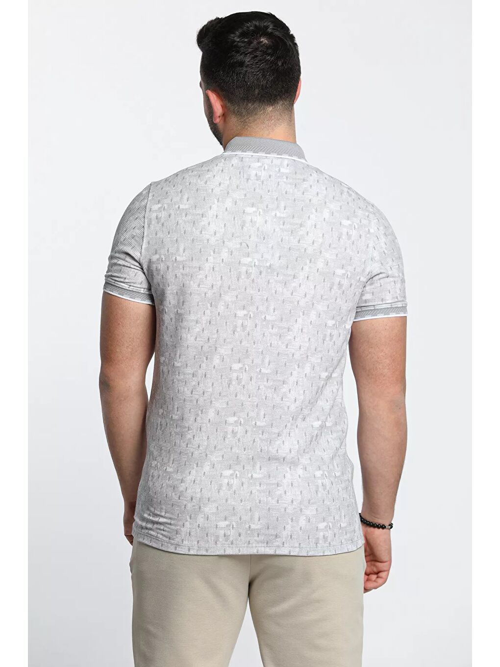 Gri Polo Yaka Yarım Düğme Detaylı Desenli Erkek Tişört-2