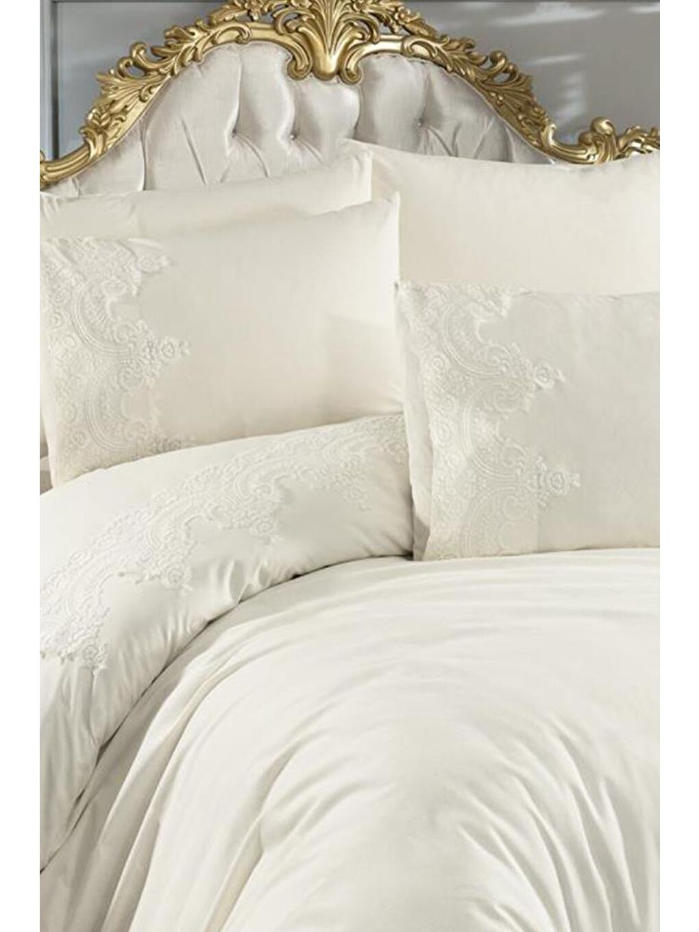 Karışık Fransız Güpürlü Sultans Nevresim Takımı Krem-3