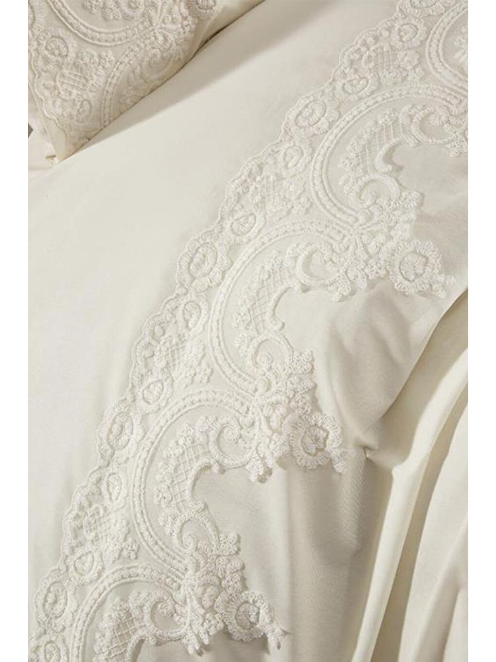 Karışık Fransız Güpürlü Sultans Nevresim Takımı Krem-5