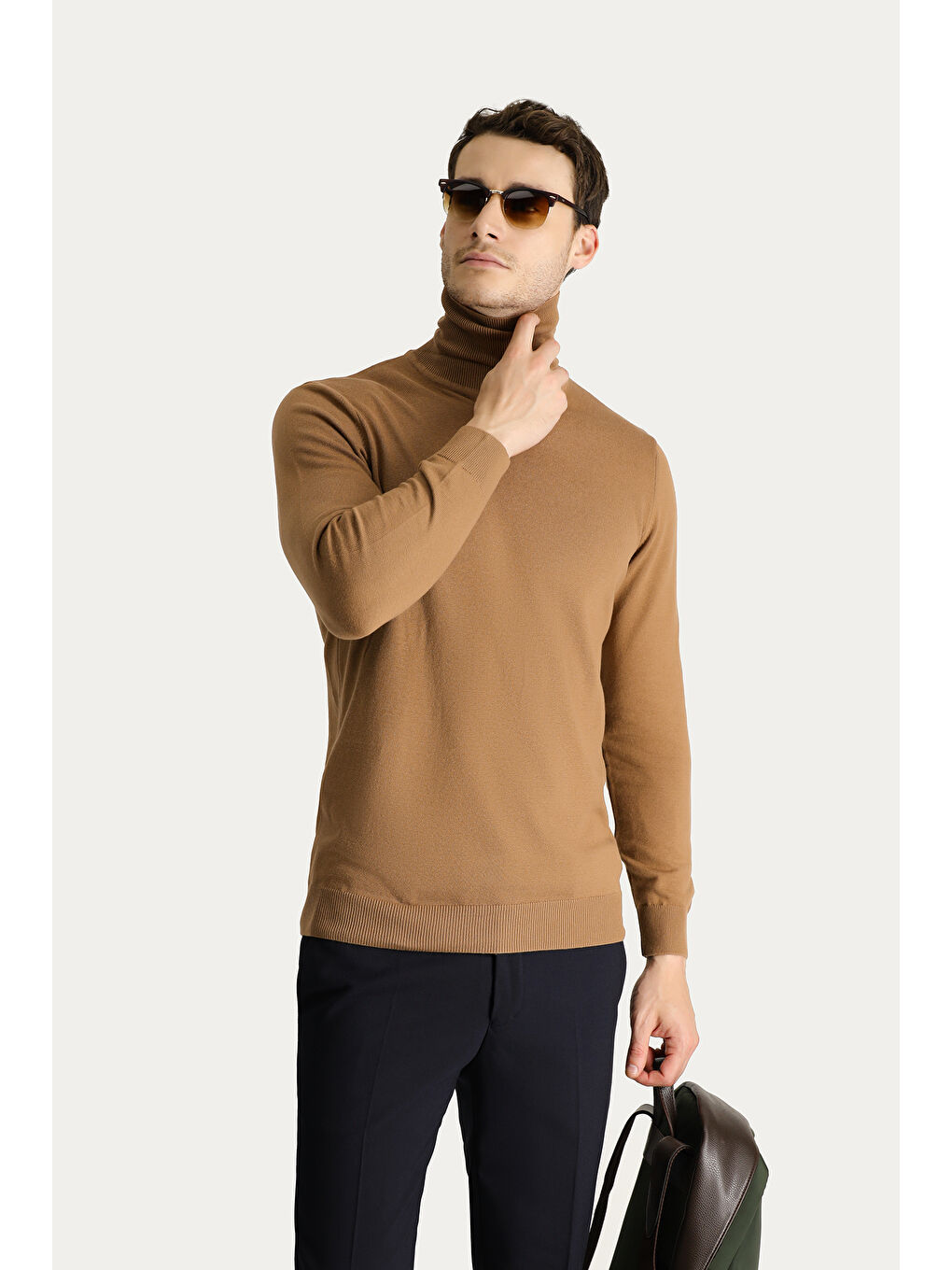 Kahverengi Balıkçı Yaka Regular Fit Pamuklu Triko Büyük Beden Kazak