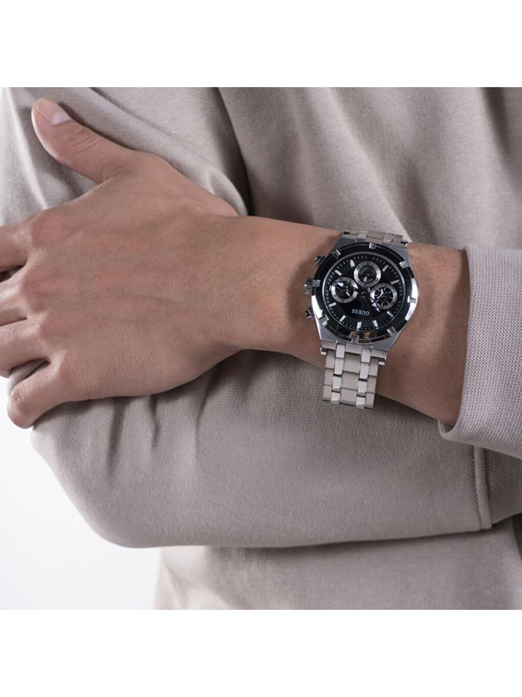 Gri GUGW0260G1 Erkek Kol Saati-4