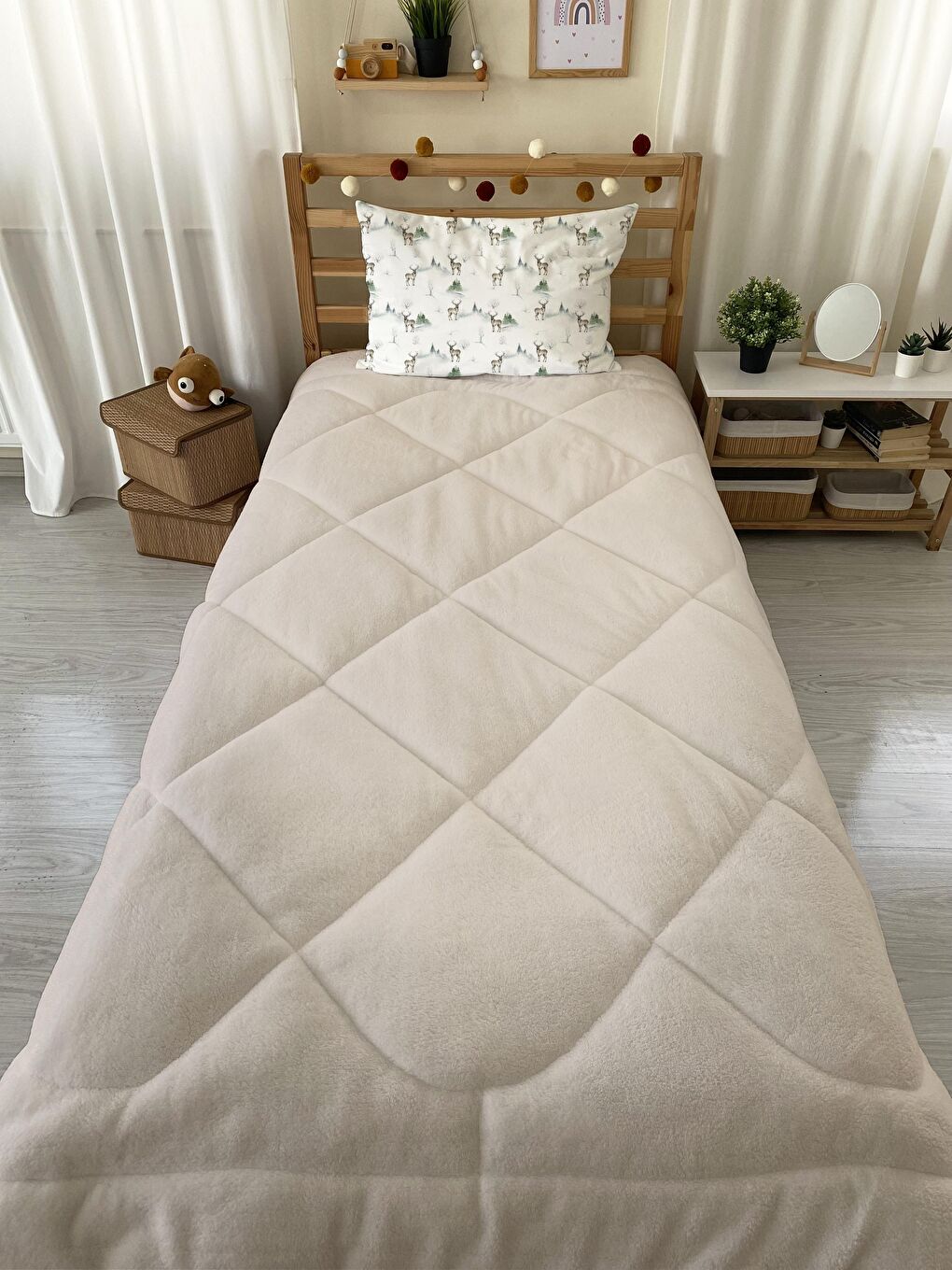 Karışık Tek Kişilik 160x220 cm Welsoft Çift Taraflı Silikon Yorgan Ve Uyku Seti-1