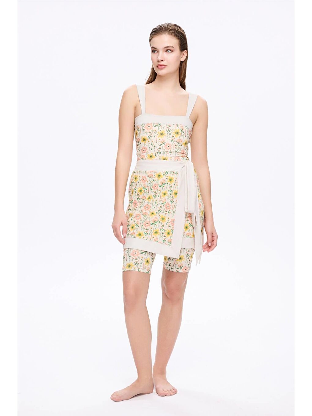 Çiçek Desenli Sarı Renk 3 Parça Yarı Kapalı Mayo - Tulum Takımı 5066-4