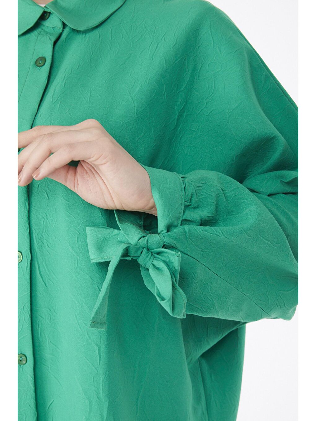 Gömlek Yaka Kadın Yeşil Bilekleri Bağcık Detaylı Salaş Tunik - 24686-4