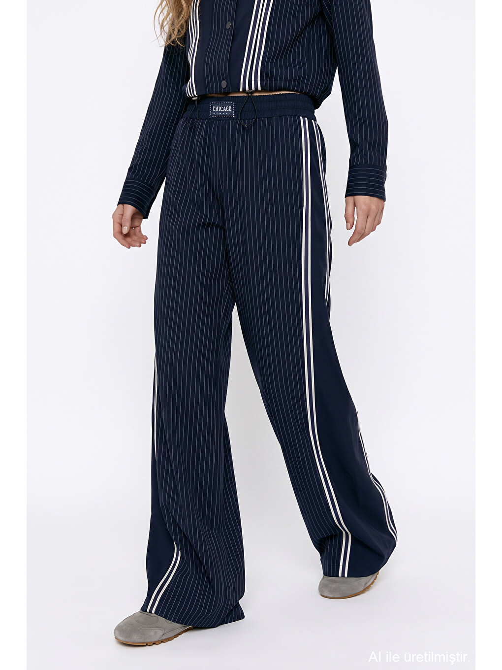 Çizgili Yan Şeritli Bol Paça Pantolon Lacivert-2