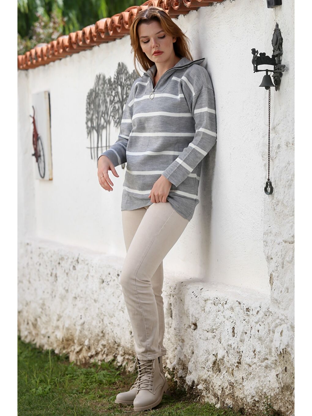 Gri-Beyaz Balıkçı Yaka Uzun Kol Çizgili Fermuarlı Casual Triko Kazak 74 58-7