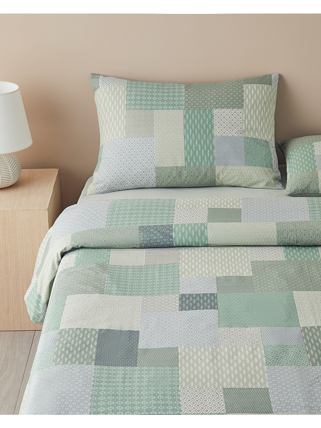 Modern Patch Pamuklu Ranforce Çift Kişilik Nevresim Takımı 200x220 cm Yeşil-2