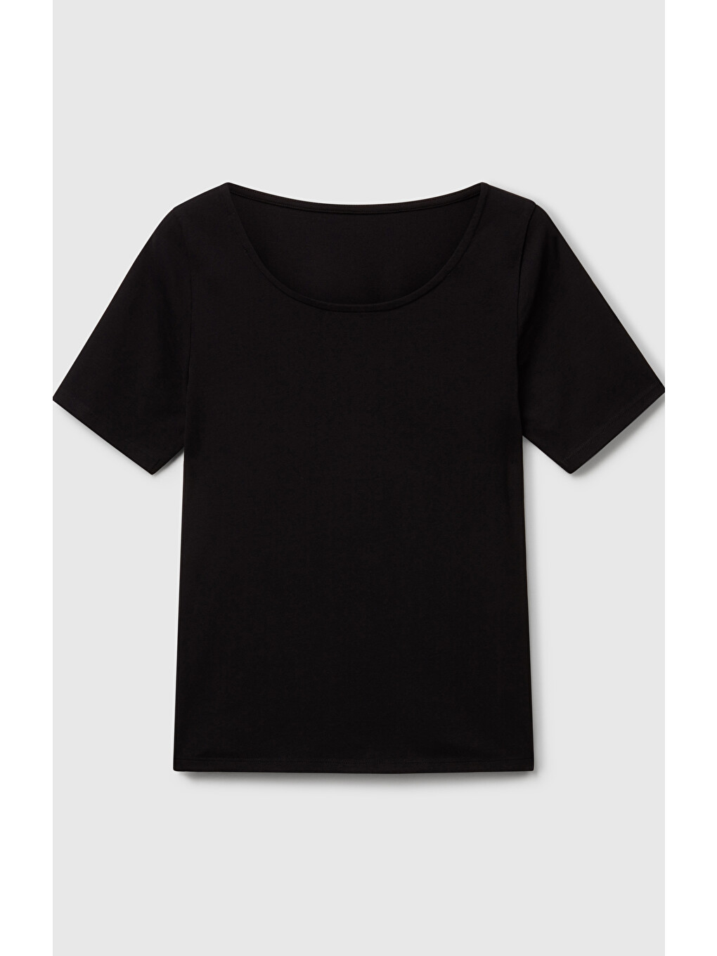 Kadın Siyah Pamuk Karışımlı Örme Slim Fit Geniş Yaka T-shirt-1