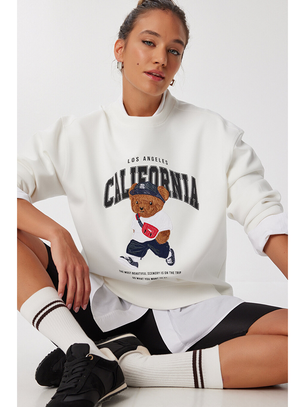 Ayıcık Armalı Baskılı Oversize Örme Sweatshirt Ekru Lmc0074-2