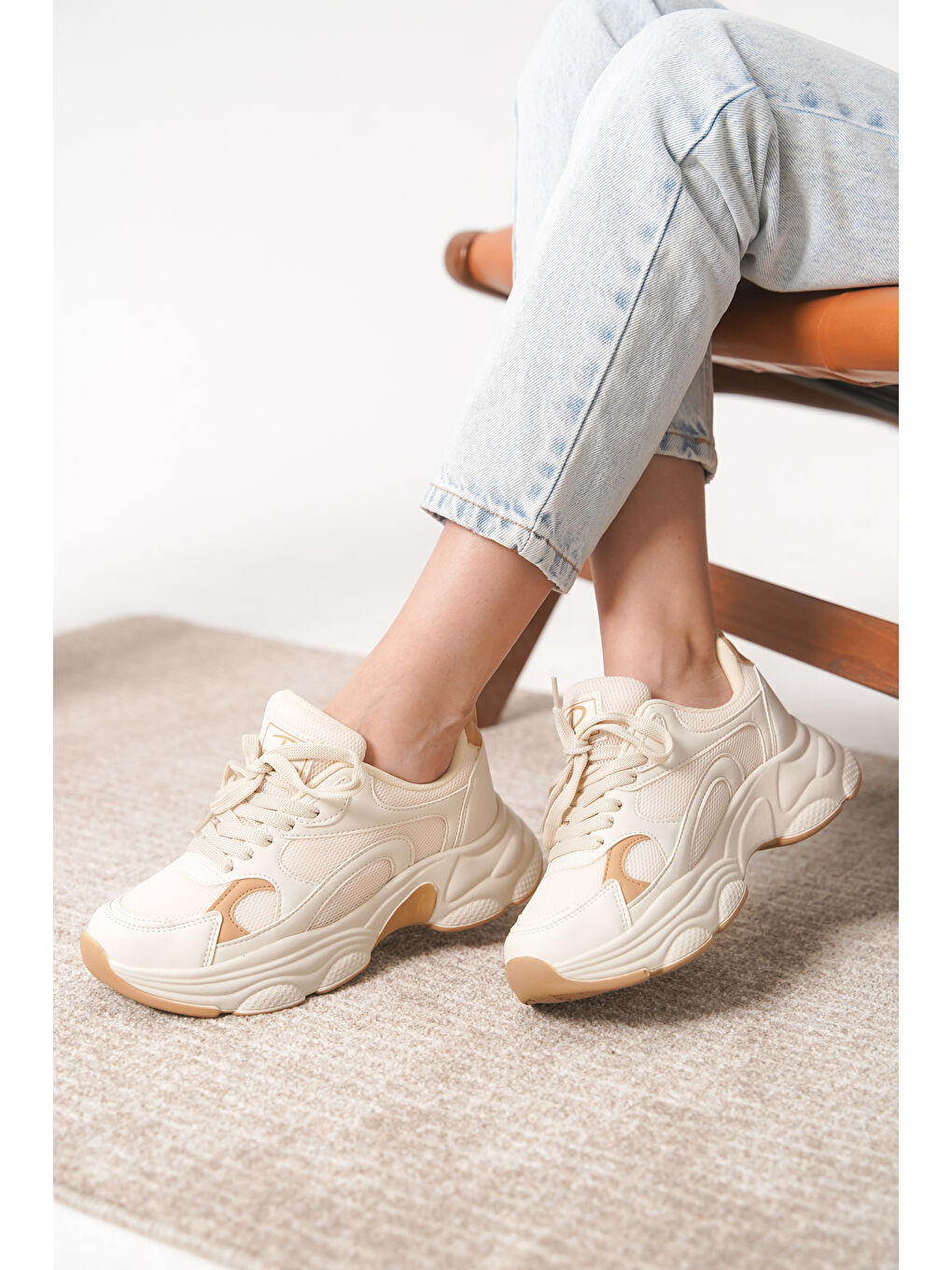 Bej D0164 Günlük Ortopedik Kadın Sneaker Spor Ayakkabı