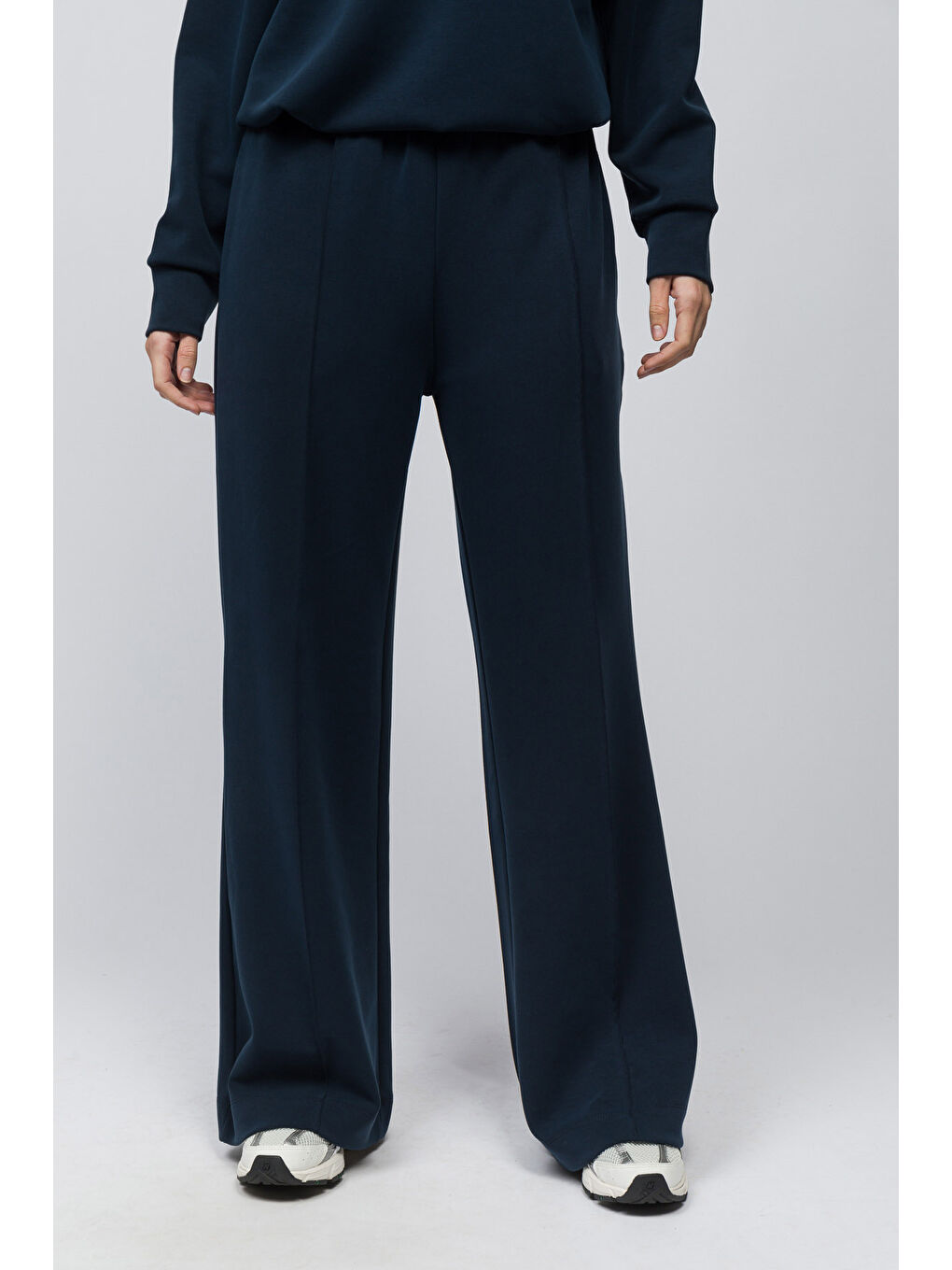 Molise   Rahat Kalıp Önü Çizgi Nervürlü Dikiş Beli Lastikli  Modal Pantolon   Lacivert Renk-2