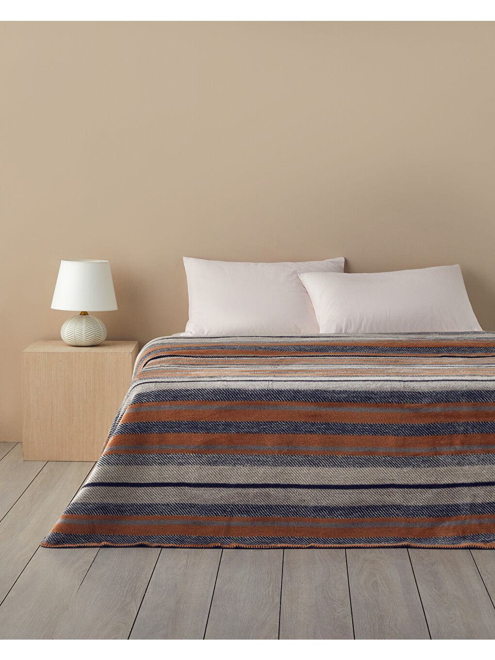 Bold Stripe Akrilik Çift Kişilik Battaniye 200x220 cm Antrasit-1