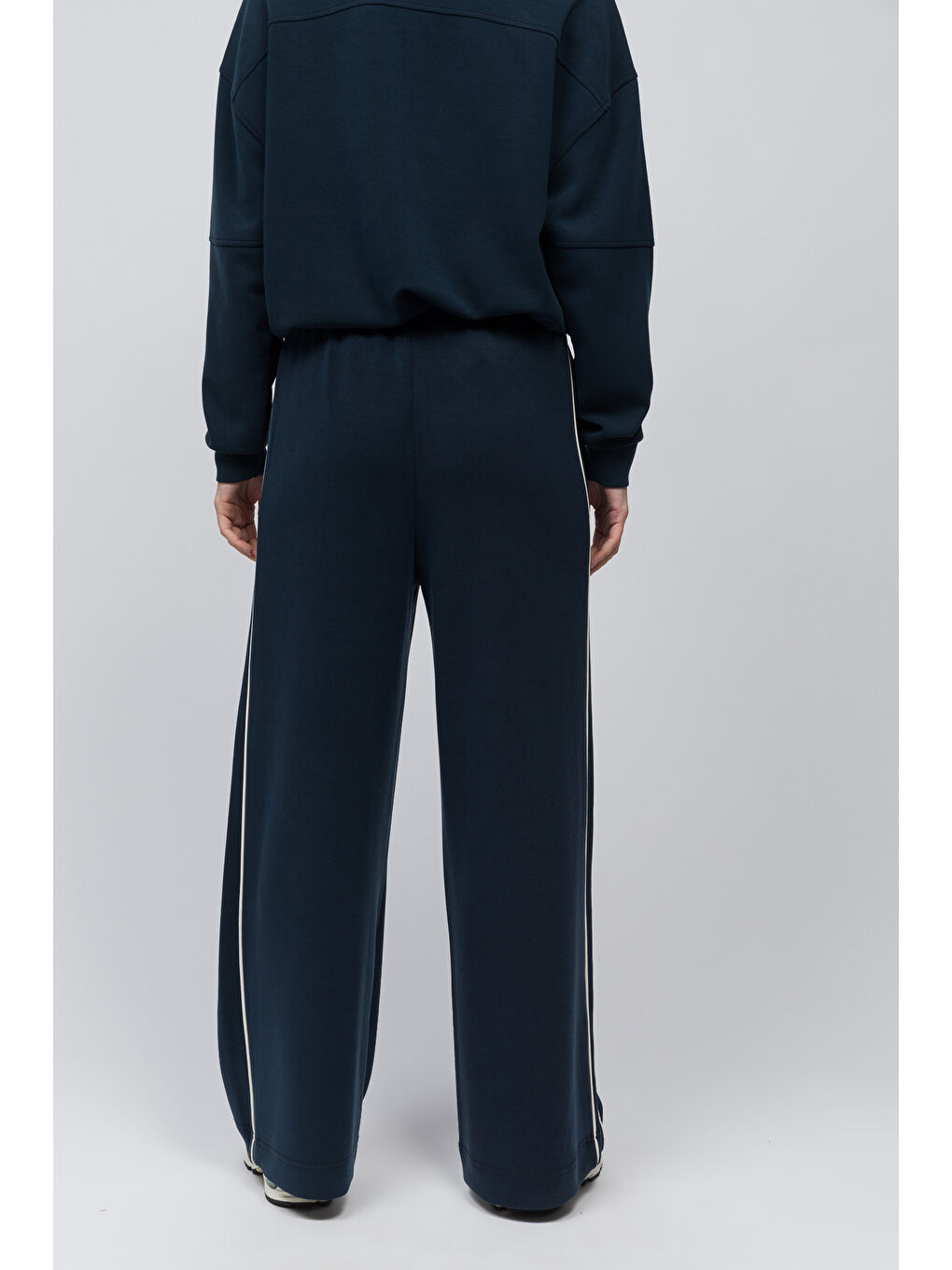 Granada   Çift Biyeli Bol Kesim Beli Lastikli Modal Pantolon   Lacivert Renk-3