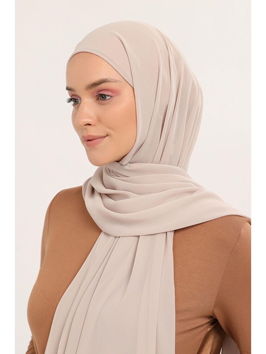 Bej Hazır Pratik Lüks Boru Boneli Şifon Şal-1