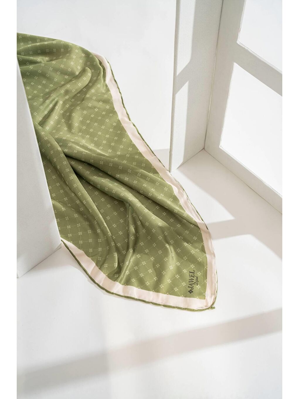 Karışık Kadın Soft Eşarp Paketi (Açık Gri-Kahve-Fıstık Yeşil)-2