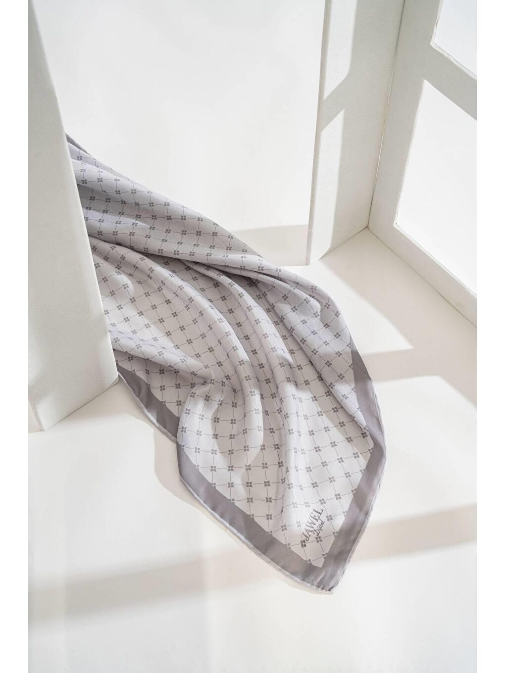 Karışık Kadın Soft Eşarp Paketi (Açık Gri-Kahve-Fıstık Yeşil)-4