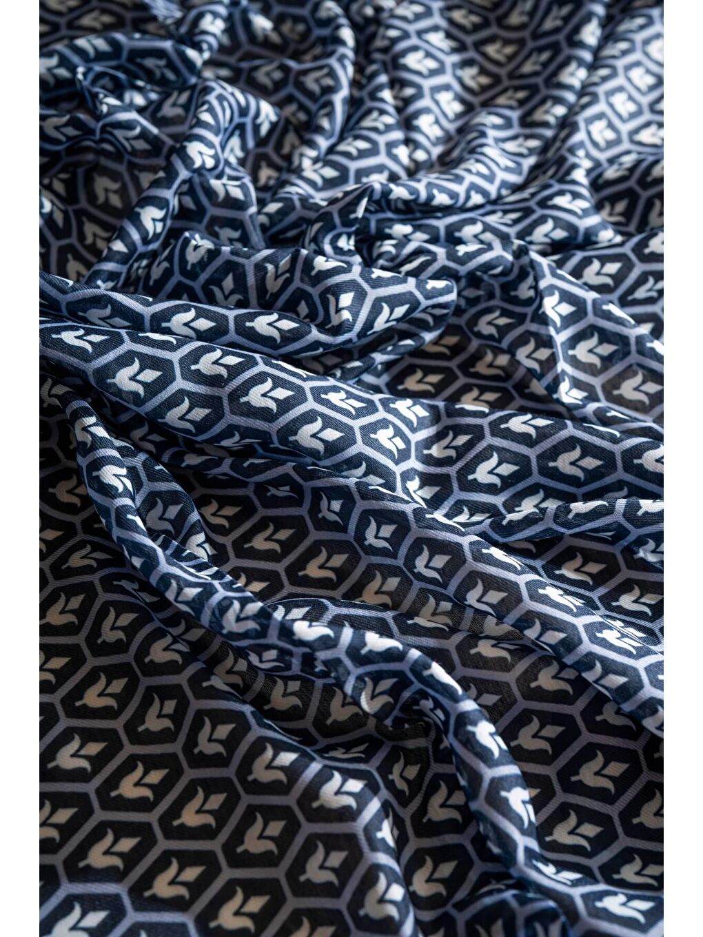 Karışık Kadın Soft Eşarp Paketi ( Bordo-Zümrüt-Lale Lacivert)-5