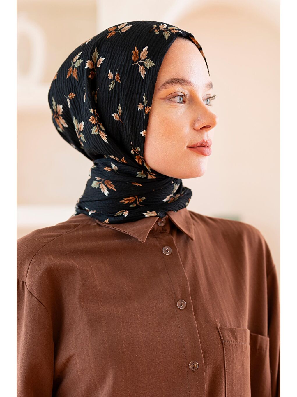 Siyah Kadın Ütü İstemeyen Meşe Desen Bürümcük Şal-2