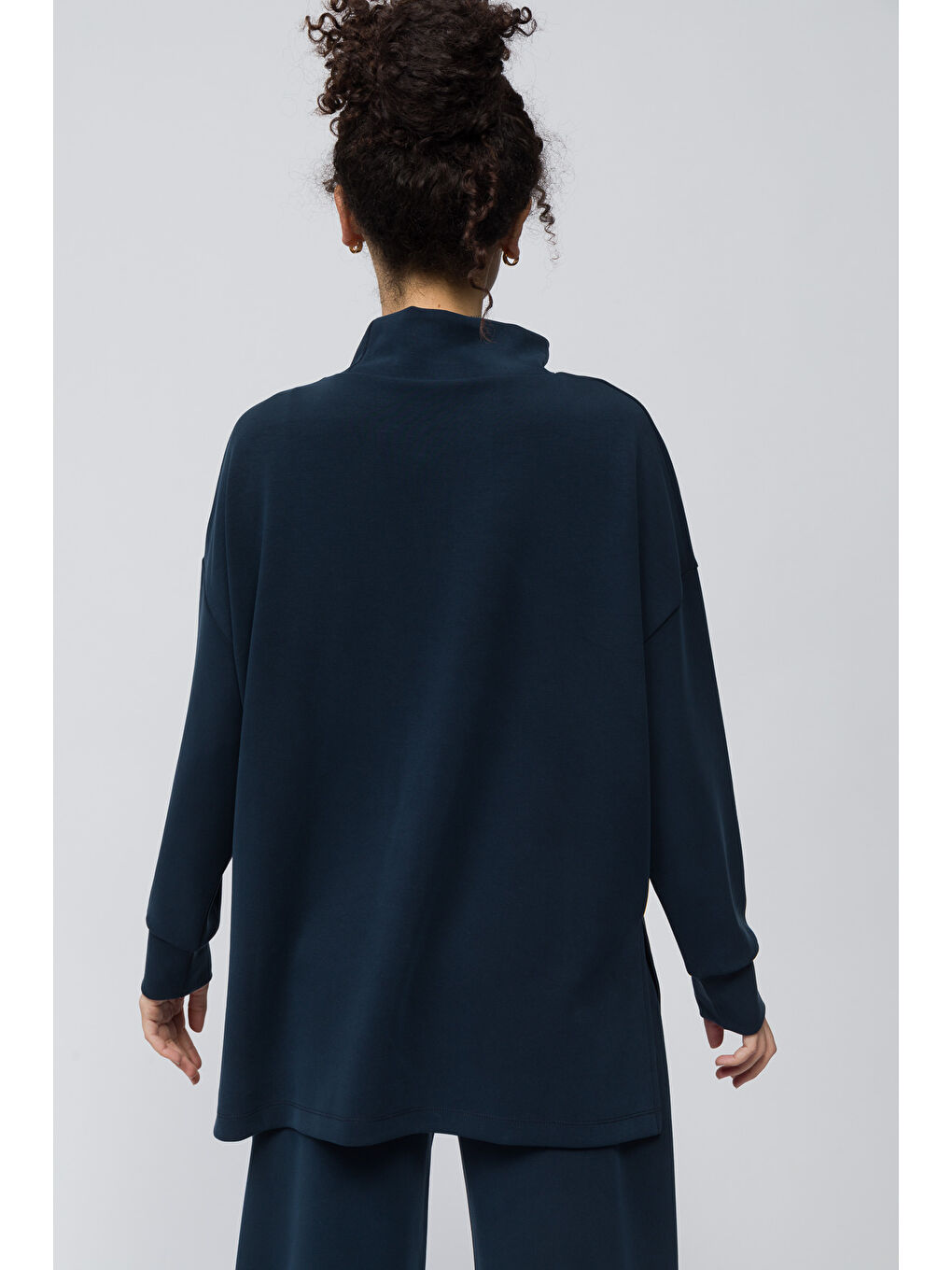 Monza   Balıkçı Yaka Yanları Yırtmaç Detaylı Düz Modal Sweatshirt   Lacivert Renk-4