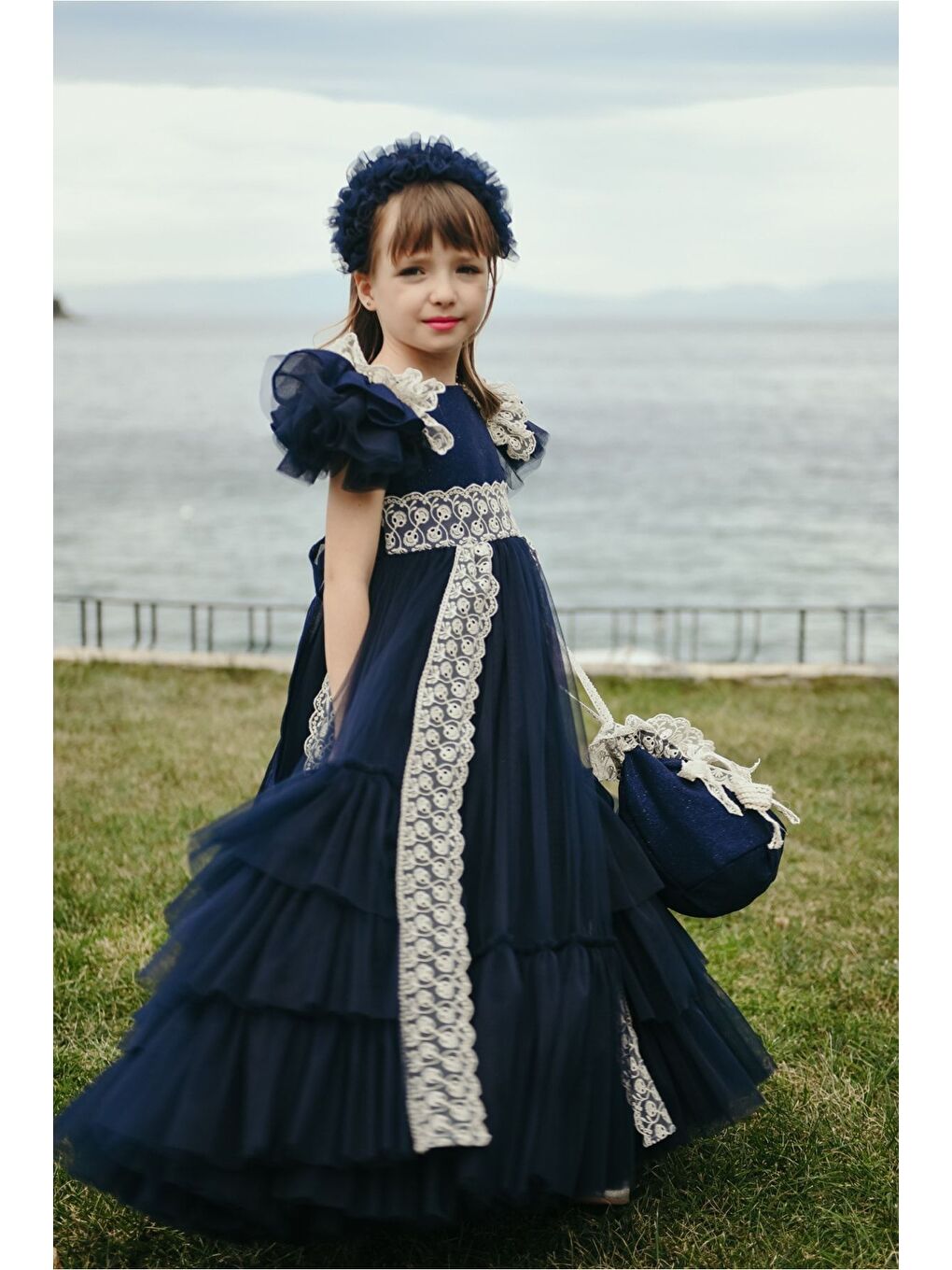 Lacivert Özel Tasarım Kız Çocuk Saç Ve Çanta Aksesuarlı Uzun Abiye Doğum Günü Elbisesi_M2318-2