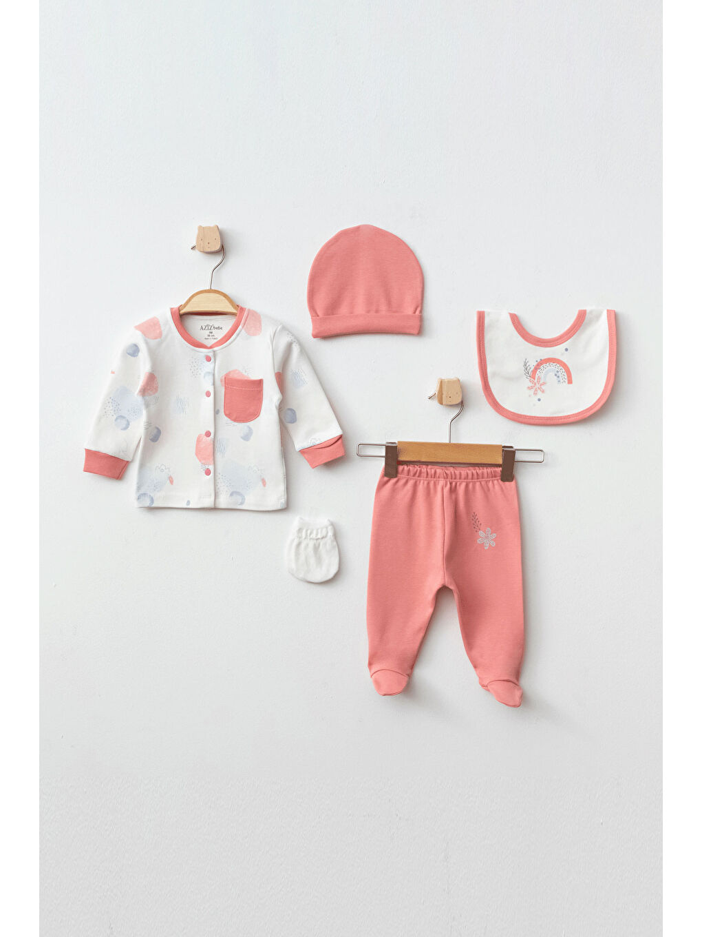 Mercan Kız Bebek Çiçek Desenli 5' Li Hastane Çıkış Seti 0 Ay - 3 Ay