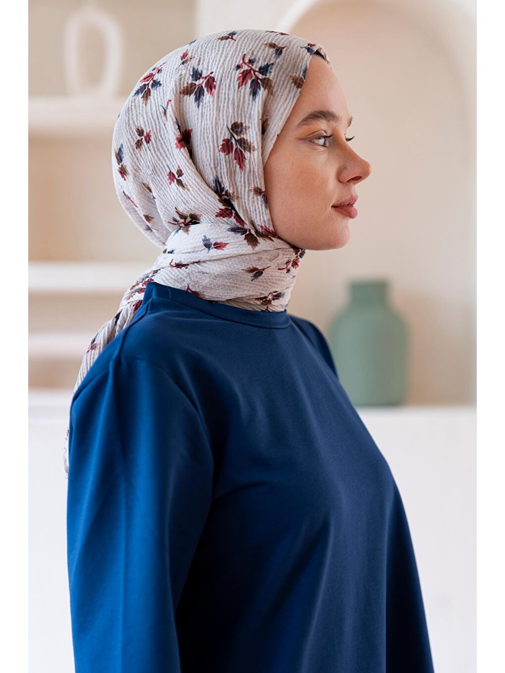 Bej Kadın Ütü İstemeyen Meşe Desen Bürümcük Şal-3