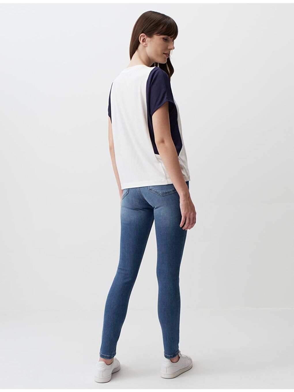 Ekru Kısa Kollu Bisiklet Yaka Rahat Tişört-4