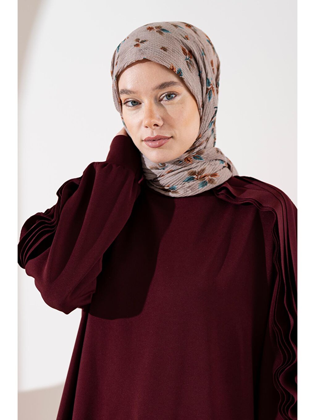 Kahverengi Kadın Ütü İstemeyen Meşe Desen Bürümcük Şal-2