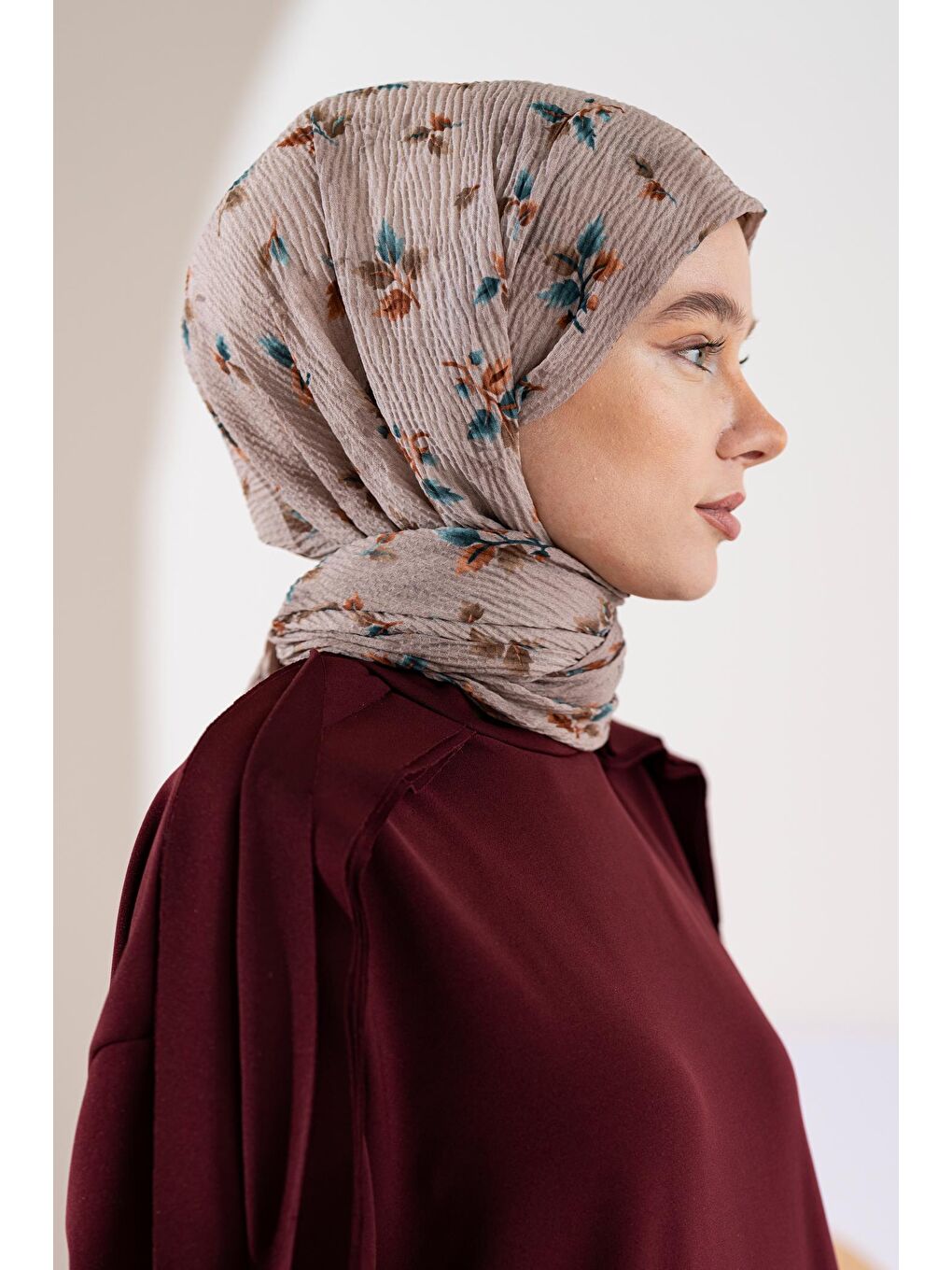 Kahverengi Kadın Ütü İstemeyen Meşe Desen Bürümcük Şal-3