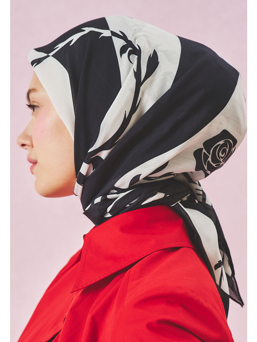 Siyah LOVE REVERIE DESEN FLOŞ VİSKON EŞARP BLACK-2