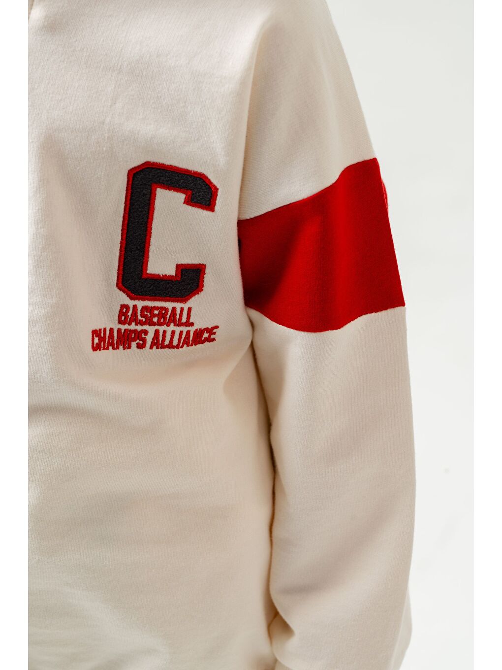 Beyaz Erkek Çocuk Yarım Fermuarlı Mevsimlik Eşofman Takımı-6