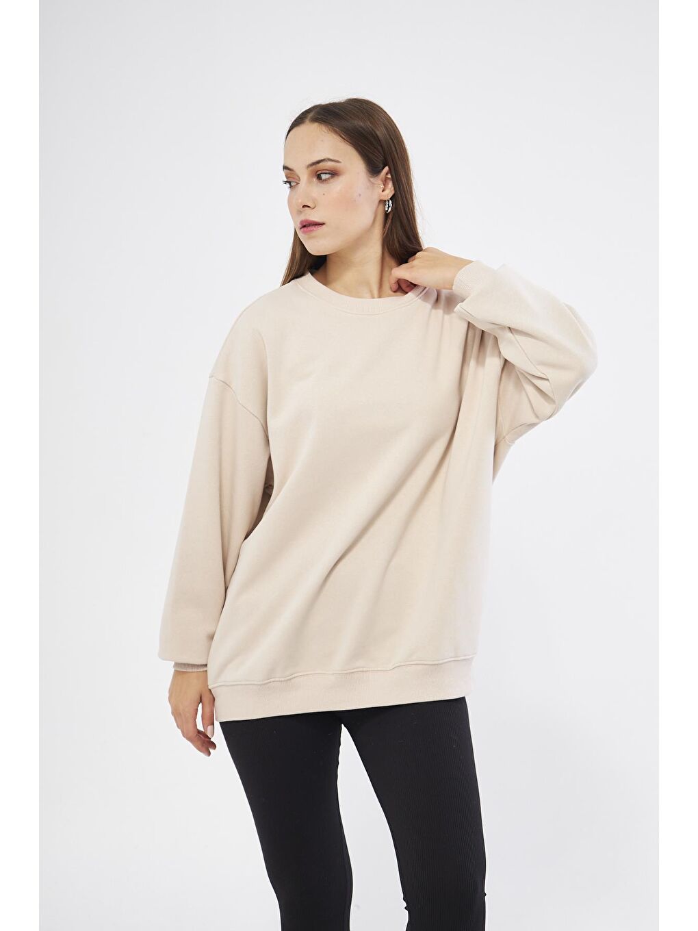 Chandraswear Bej Kadın Oversize Basic Sweatshirt - Karmen - 3