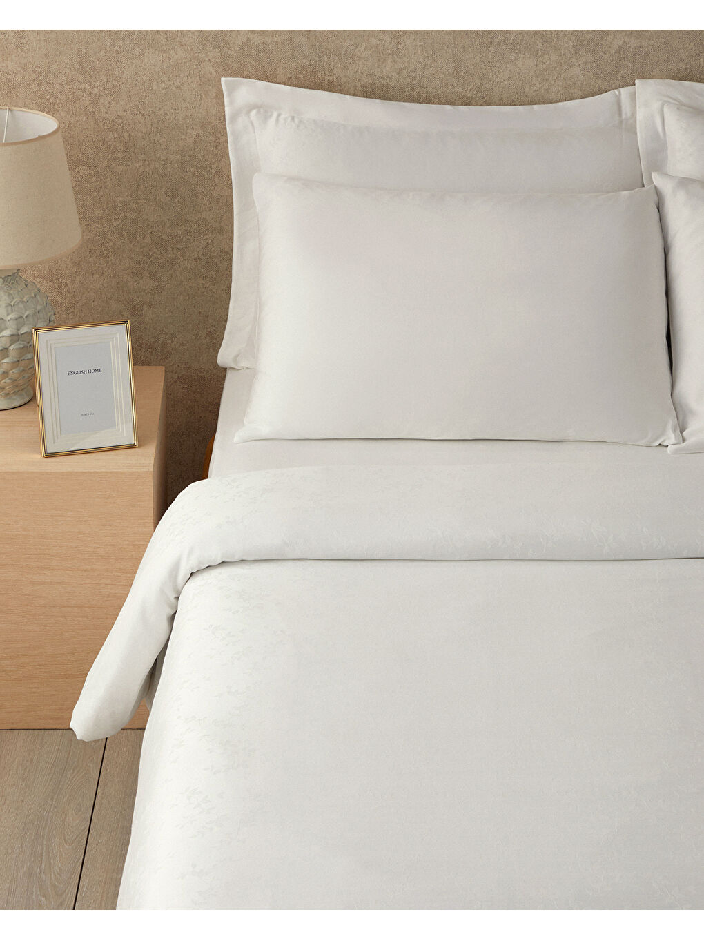 Taylor Lyocell Saten Çift Kişilik Nevresim Takımı 200x220 cm Beyaz-1