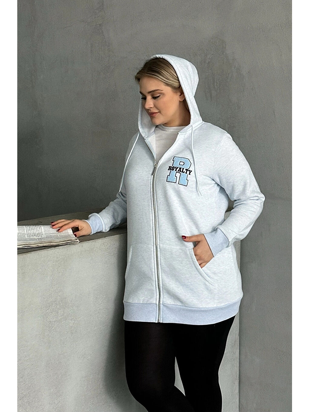 Mavi Büyük Beden Kapüşonlu Fermuarlı Sweatshirt 302571-1