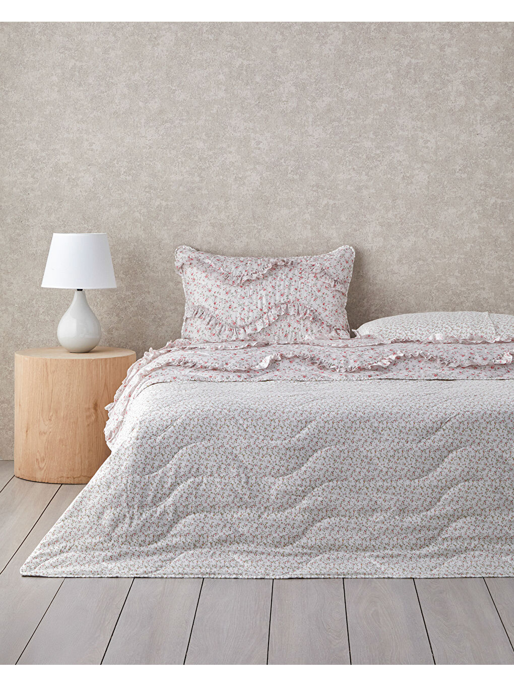 Floral Euphoria Fırfırlı Tek Kişilik Yatak Örtüsü Takımı 160x220 cm Pembe-1