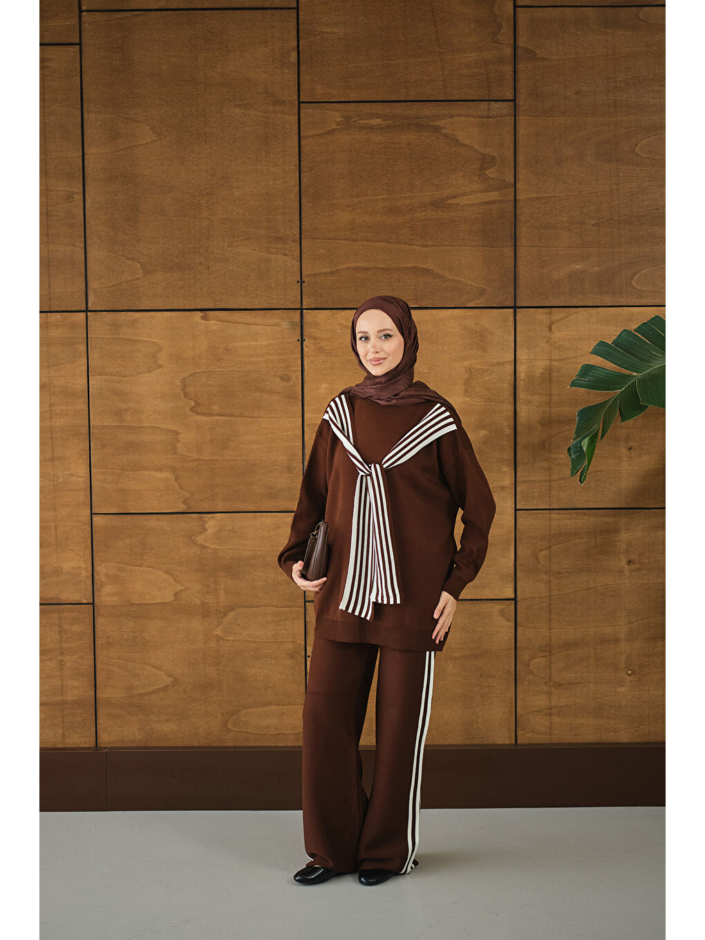 Kadın Atkı Detay Takım Kahverengi-3