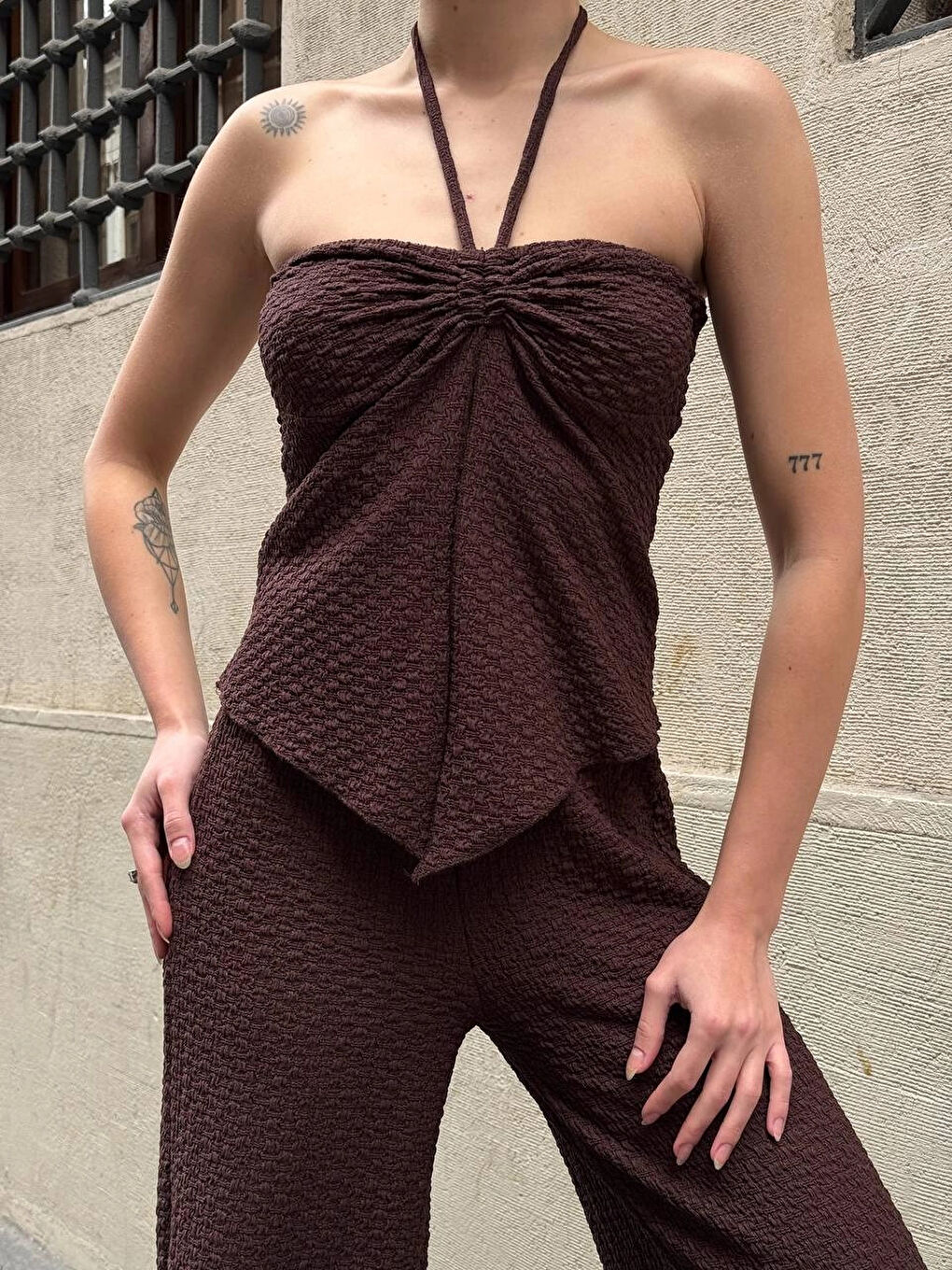 Kadın Kahverengi Boyundan Bağlamalı Staplez Bluz HZL25S-ZK13581-1